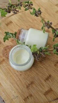 Migrénovníková masť