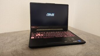 Asus TUF F15 - 1