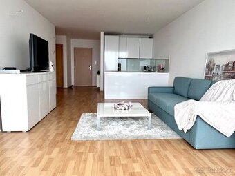 TOP ADRESA Veľký 2i.BYT V PROJEKTE TRI VEŽE S ÚŽASNÝM VÝHĽA - 1