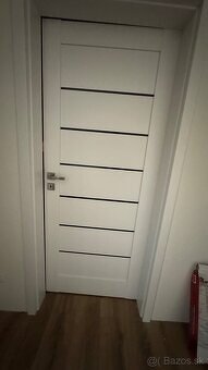 Predám čisto nové interiérové dvere 80L+ zárubne