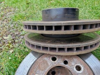 Bmw e39 530D sada brzd