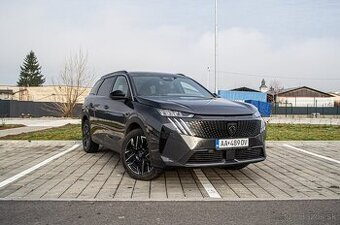 Peugeot 5008 1.2 MHEV 7-miest 39745km SK auto 1 majiteľ