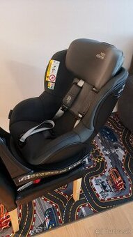 Britax Römer dualfix m i-size