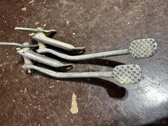 Brzdová páka JAWA 250/353 kývačka s maznicou dobrý stav