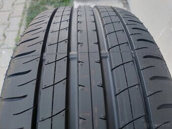 4ks NOVÉ 225/50 r18 letné DUNLOP, DOT2025