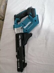 AKU skrutkovač na sadrokarton,18V,MAKITA DFR 551 Z-,,,--250€