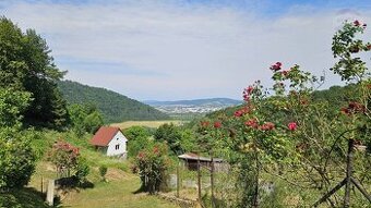 Pozemok v záhradkárskej osade Poniklec, na predaj.