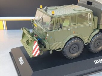 Tatra 813 kolos