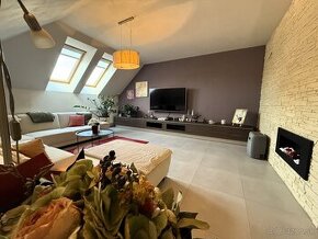ZNÍŽENÁ CENA : LUXUSNÝ 4 IZBOVÝ MEZANÍN