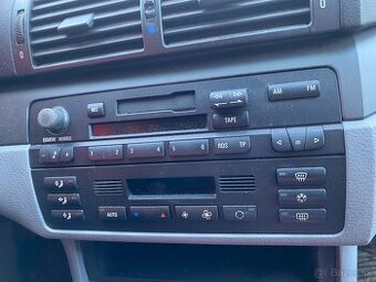 BMW e46 rádio - 1