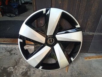 Puklice Opel 16 - 1