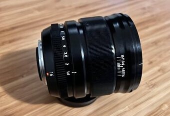 Fujifilm XF 16mm f/1.4 R WR