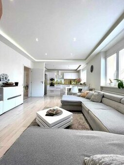 TOP - ZNÍŽENÁ CENA – Veľký 5 izbový rodinný dom po kompletne