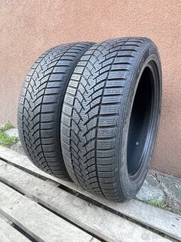 Semperit 205/55 R17 zimné - 1