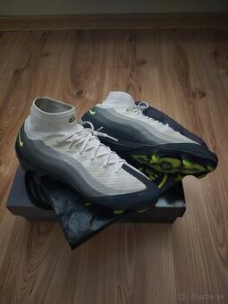 Kopačky Nike Mercurial Superfly 10 Elite FG 43