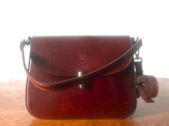 NOVÁ RUČNE VYROBENÁ TALIANSKA KOŽENÁ KABELKA