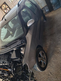 Predný blatník škoda Roomster fabia