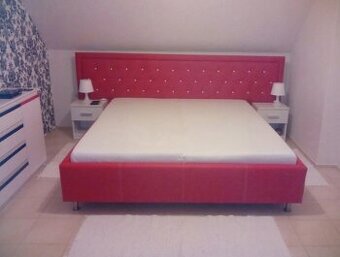 Predám manželskú posteľ 180x200