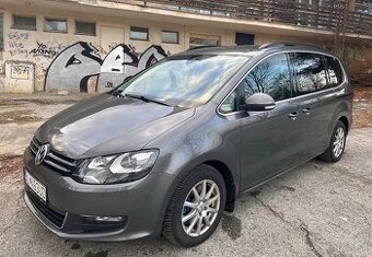 Volkswagen Sharan 2.0 TDI  4MOTION Bi-xenon