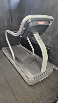 Profesionálny bežecký pás Star Trac E-TRx