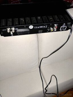 Predám satelitný prijímač