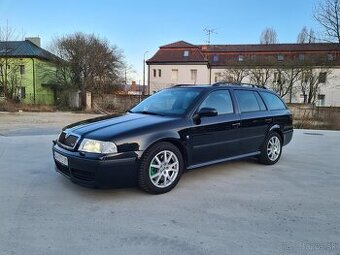 Škoda Octavia RS Combi