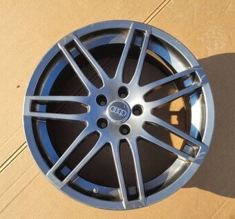 Audi 5x112 R19 - 1