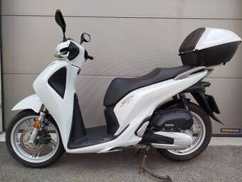 Honda SH125i , r.2020, len 1.100km