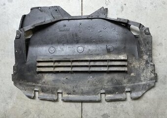 Bmw e39 kryt pod motor