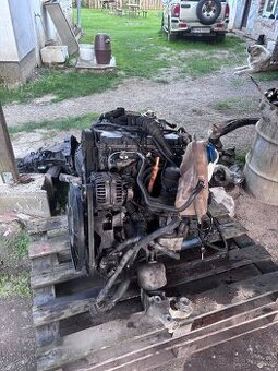 Motor 1.9tdi 96 kw awx
