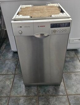 Umyvacka riadu Bosch 45