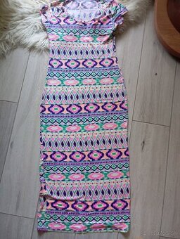 Dlhé dámske farebné šaty