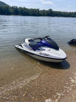 Yamaha GP1300R