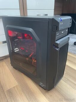 Predám zostavu herného PC + monitor, klávesnica, myš.