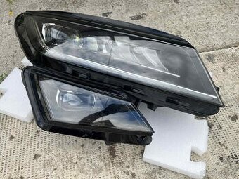 Škoda Kodiaq pravý predny svetlomet