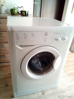 Indesit