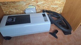 Retro vysávač ETA 400