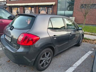 Auris 1.4 diesel automat - 1