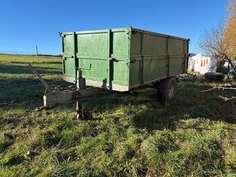 4t sklápací príves