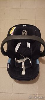 Autosedačka - vajíčko pre bábätko