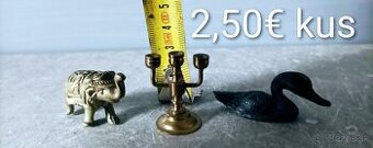 Mosadzné dekorácie