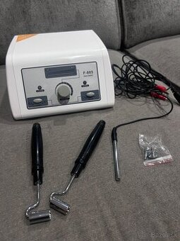 Galvanická žehlička na pleť – profesionálny prístroj