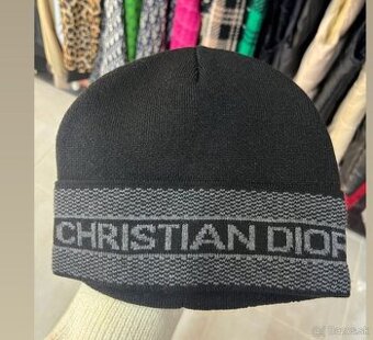 Čiapka Christian Dior - novinka