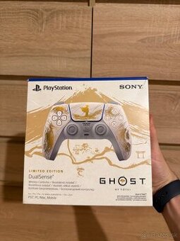 PS5 DualSense Ghost of Yotei Gold Limited Edition