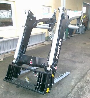 Čelný nakladač Traclift