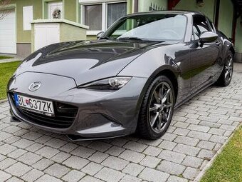 Mazda MX-5 Automat s automatickou skladacou strechou (RF)