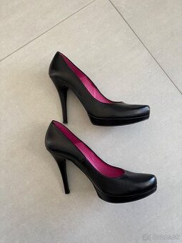 Kozenne lodicky Buffalo