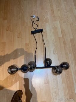 Lampa a stropné svietidlo