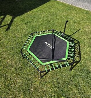 Fitness trampolina