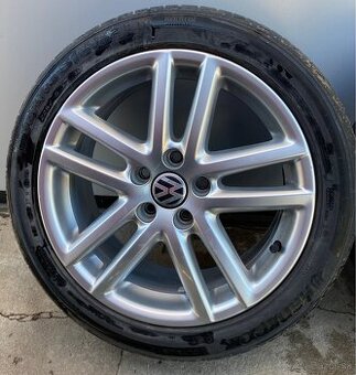 5x112 R17 7,5J ET47 Volkswagen + 225/45 R17